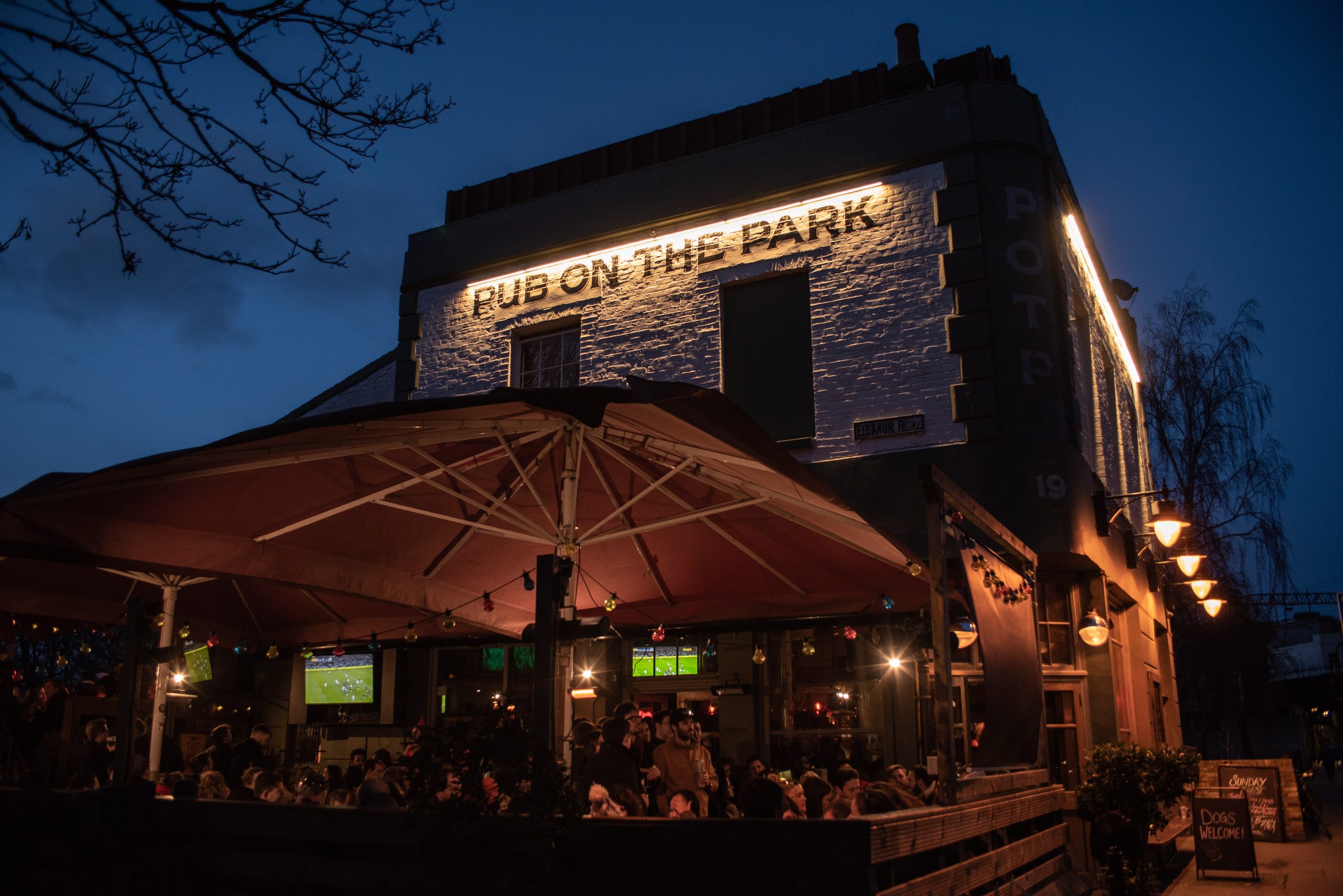 Pub On The Park